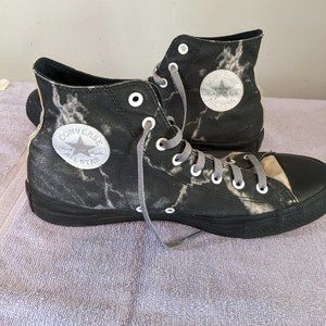 Men's 11.5 black and white marble Converse